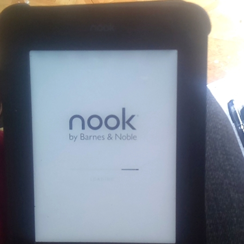 Nook glow e reader